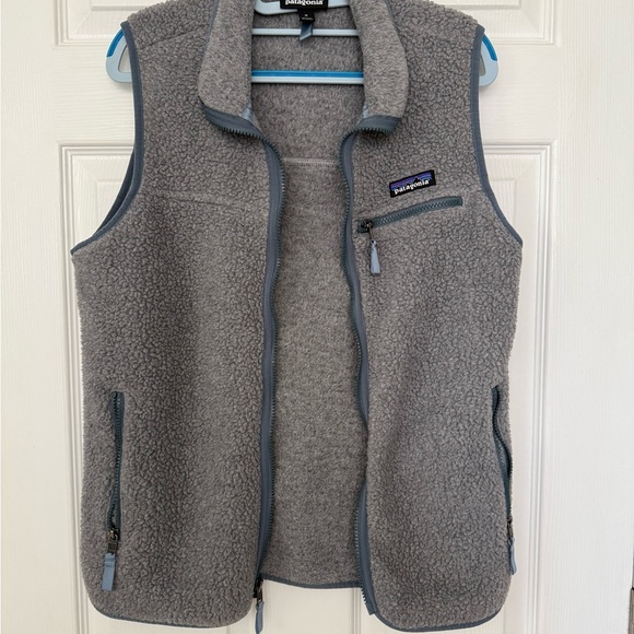 Patagonia Charcoal Fleece Vest - Picture 7 of 7